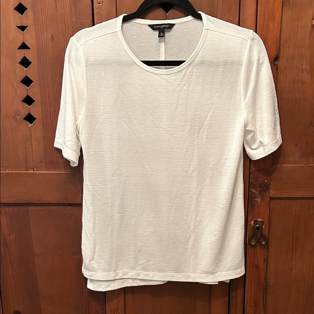 Banana Republic White Short Sleeve Crewneck Tee
